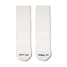 Load image into Gallery viewer, KRC: LOGO PERFORMANCE 2024 SOCKS IN WHITE / NAVY